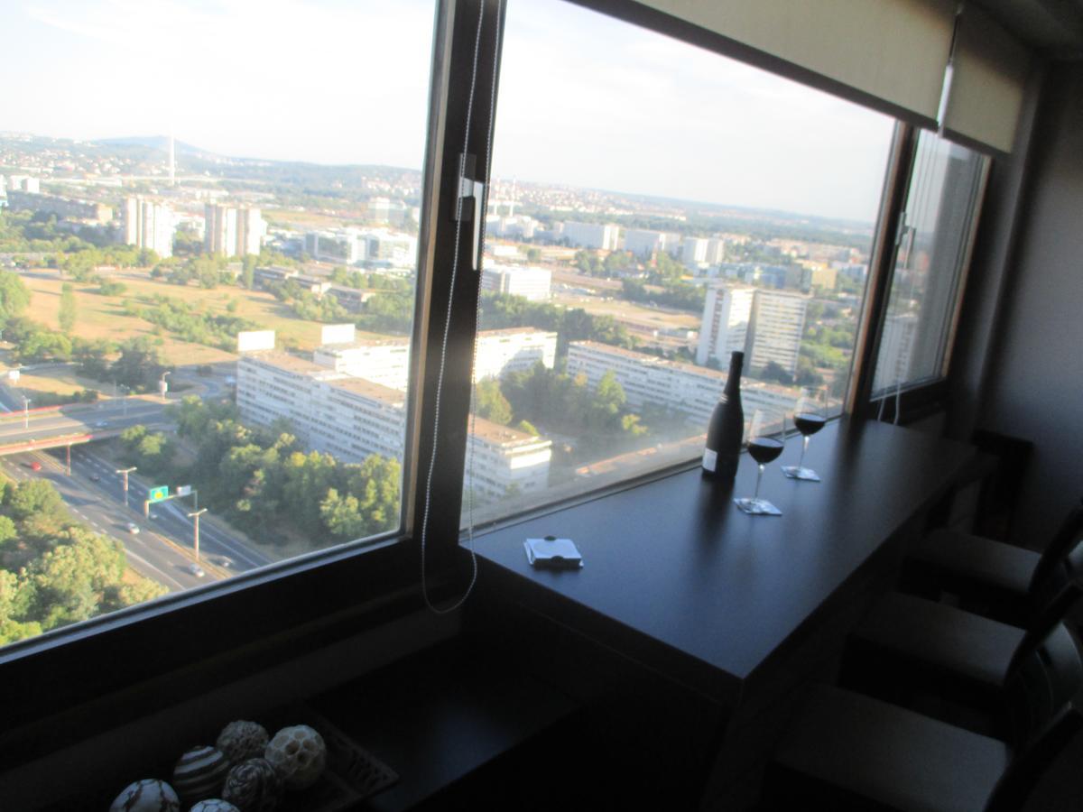 Genex Apartment Belgrado Buitenkant foto