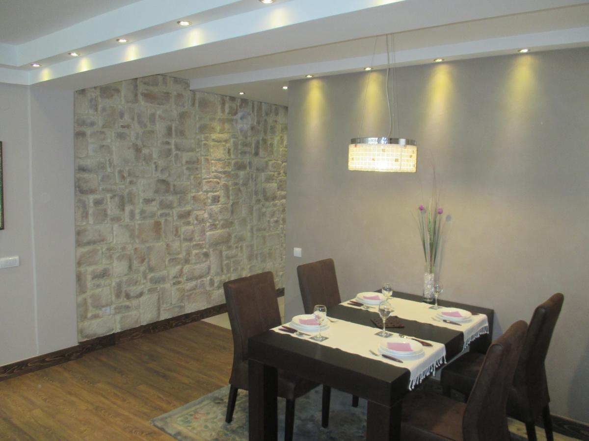 Genex Apartment Belgrado Buitenkant foto